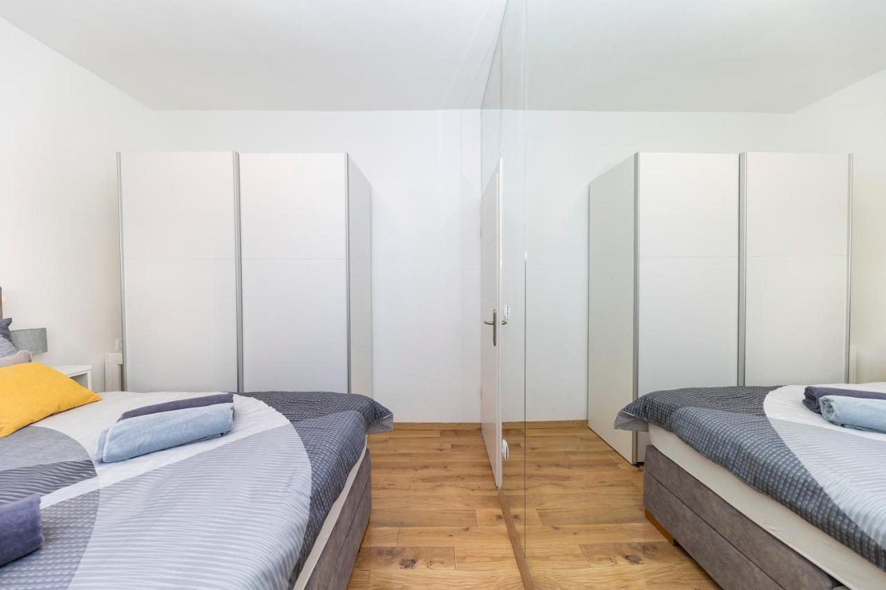 Ferienwohnung Duffys Zadar Exterior foto